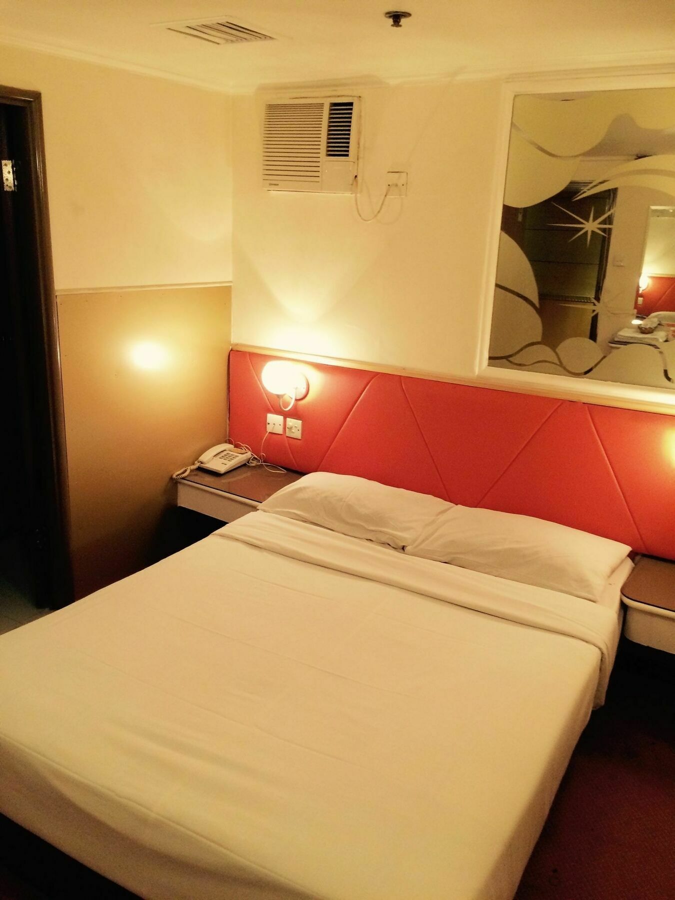 J Hotel Χονγκ Κονγκ Εξωτερικό φωτογραφία